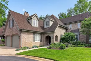 14 Tartan Ridge Rd, Burr Ridge, IL 60527 - Photo 1