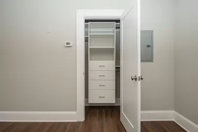 817 W Lakeside Place #206, Chicago, IL 60640 - Photo 11