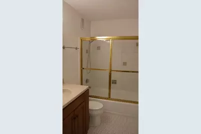 2200 S Stewart Avenue #4B, Lombard, IL 60148 - Photo 17