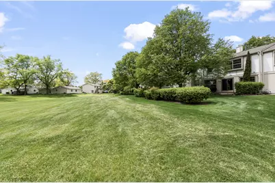 4501 Opal Drive, Hoffman Estates, IL 60192 - Photo 25