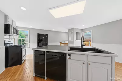 10428 S Springfield Avenue, Chicago, IL 60655 - Photo 11