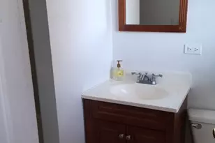 5237 N Winchester Ave, Chicago, IL 60640 - Photo 13