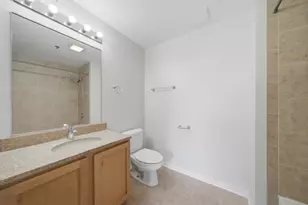 1 E 8th St, Chicago, IL 60605 - Photo 11