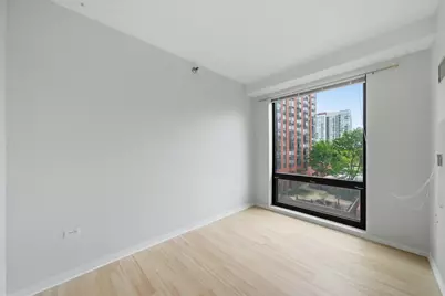 1 E 8th Street #302, Chicago, IL 60605 - Photo 9