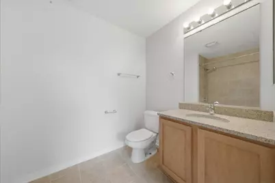 1 E 8th Street #302, Chicago, IL 60605 - Photo 17