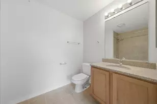 1 E 8th St, Chicago, IL 60605 - Photo 17