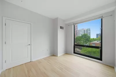 1 E 8th Street #302, Chicago, IL 60605 - Photo 15
