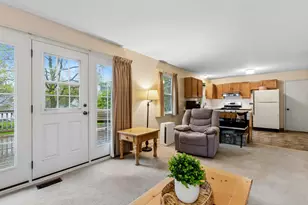 1010 Pembridge Rd, Lake Zurich, IL 60047 - Photo 9