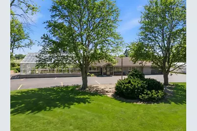 1126 E State Street, Sycamore, IL 60178 - Photo 3