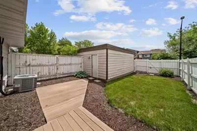 1289 Court D, Hanover Park, IL 60133 - Photo 13