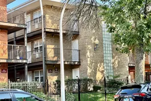 4543 N Dover St, Chicago, IL 60640 - Photo 1