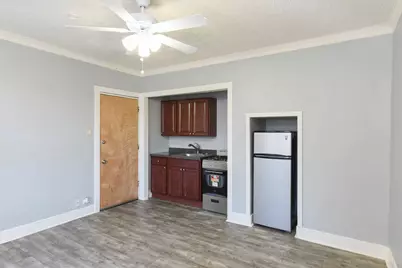 4735 N Beacon Street #308, Chicago, IL 60640 - Photo 9