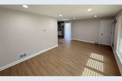 9619 S Bishop Street, Chicago, IL 60643 - Photo 3
