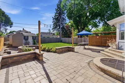 317 Vincent Place, Elgin, IL 60123 - Photo 39