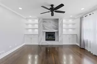 317 Vincent Pl, Elgin, IL 60123 - Photo 15