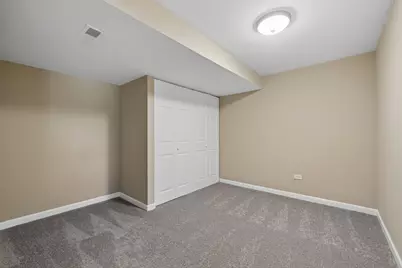 1820 Broadsmore Drive, Algonquin, IL 60102 - Photo 21