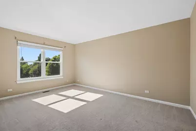 1820 Broadsmore Drive, Algonquin, IL 60102 - Photo 13