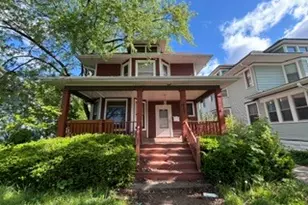 630 Forest Ave, Elgin, IL 60120 - Photo 1