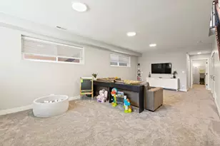 3532 N Kolmar Ave, Chicago, IL 60641 - Photo 27
