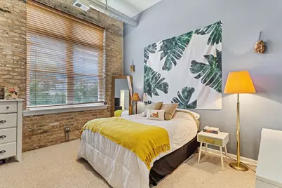 949 N Willard Court #203, Chicago, IL 60642 - Photo 9