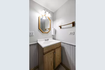 535 Garnett Avenue, Winthrop Harbor, IL 60096 - Photo 21