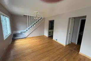 109 Village Dr, Northlake, IL 60164 - Photo 3