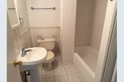 109 Village Drive, Northlake, IL 60164 - Photo 15