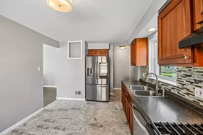 350 Carey Court, Chicago Heights, IL 60411 - Photo 23