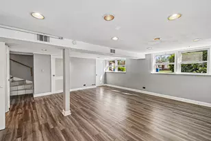 350 Carey Ct, Chicago Heights, IL 60411 - Photo 21
