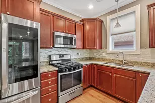 5691 W Higgins Ave, Chicago, IL 60630 - Photo 5