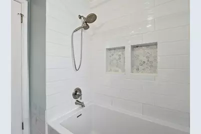 3708 N Pacific Avenue, Chicago, IL 60634 - Photo 11