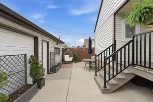 3708 N Pacific Ave, Chicago, IL 60634 - Photo 33