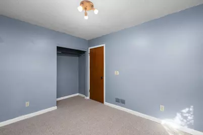 301 30th Avenue W, Milan, IL 61264 - Photo 7