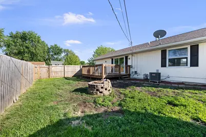 301 30th Avenue W, Milan, IL 61264 - Photo 25