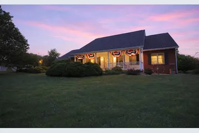 2102 Laurel Park Place, Champaign, IL 61822 - Photo 3