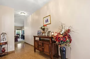 2102 Laurel Park Pl, Champaign, IL 61822 - Photo 11
