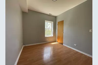 1152 N Harding Avenue #3, Chicago, IL 60651 - Photo 7