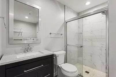 8 Greenvale Road SE, Vernon Hills, IL 60061 - Photo 11