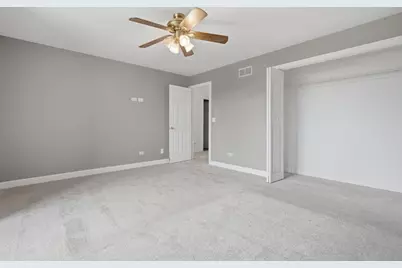 1560 Colorado Avenue, Aurora, IL 60506 - Photo 23