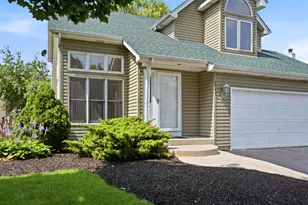 1560 Colorado Ave, Aurora, IL 60506 - Photo 7