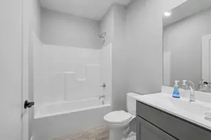 517 S 5th St, Fairbury, IL 61739 - Photo 29