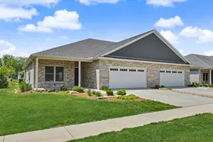 520 S 6th St, Fairbury, IL 61739 - Photo 5