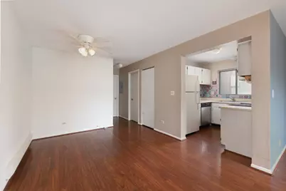 425 Berkshire Drive #16, Crystal Lake, IL 60014 - Photo 5