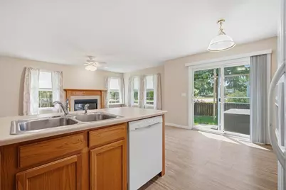 311 Old Farm Road, Bloomington, IL 61704 - Photo 13