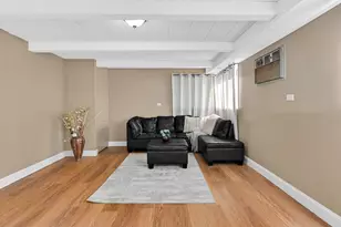 120 Westwood Dr, Park Forest, IL 60466 - Photo 9