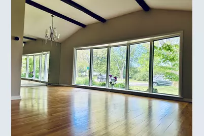 704 Laramie Avenue, Wilmette, IL 60091 - Photo 5