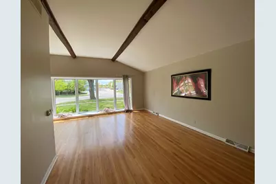704 Laramie Avenue, Wilmette, IL 60091 - Photo 3