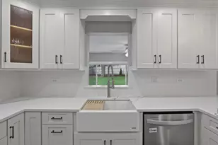 6S415 Concord Rd, Naperville, IL 60540 - Photo 13