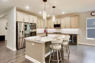 23800 N Muirfield Dr, Kildeer, IL 60047 - Photo 11