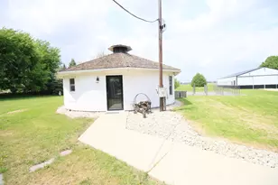 24308 Dunham Rd, Harvard, IL 60033 - Photo 19